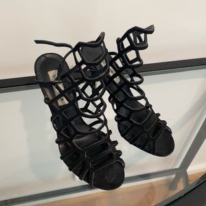 Steve Madden Slithur heel